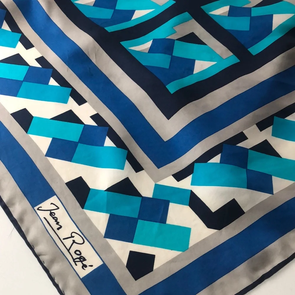Jean Rofe Geometric Blue Scarf - Picture 3 of 4